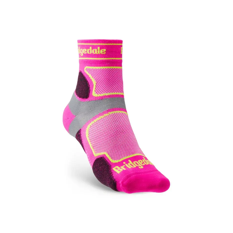Bridgedale Skarpety do biegania damskie Bridgedale Trail Run UL T2 CS 3/4 Crew pink