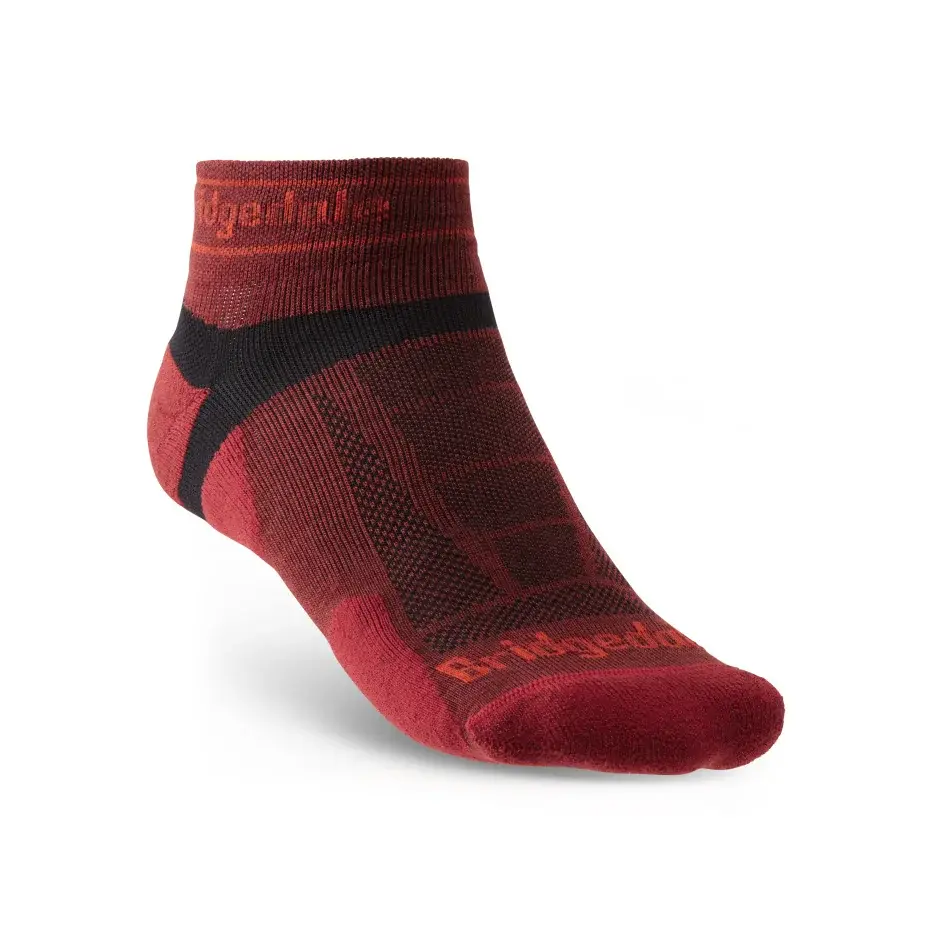 Bridgedale Skarpety do biegania męskie Bridgedale Trail Run UL T2 MS Low red